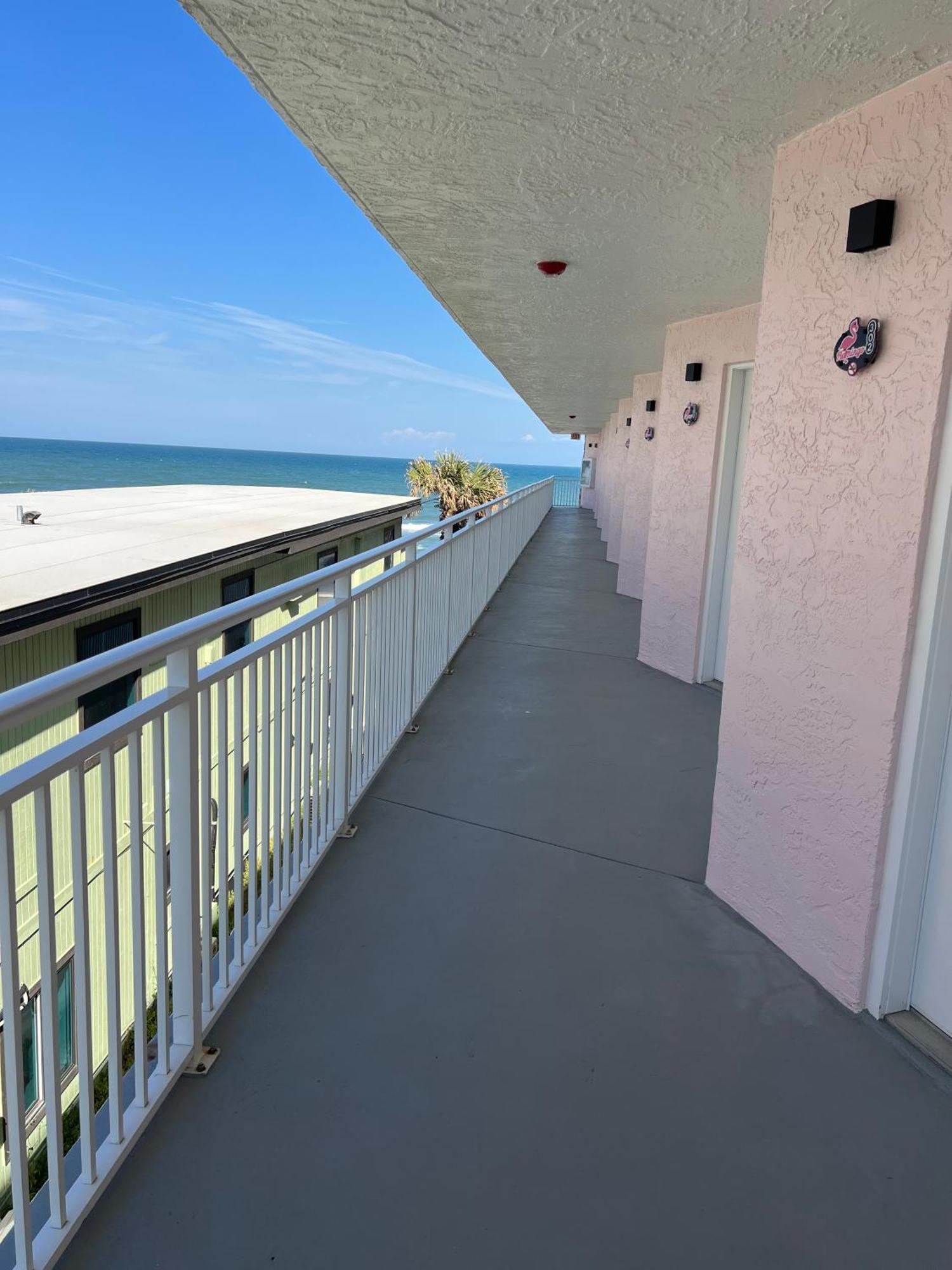 Flamingo Inn Beachfront - Daytona Beach Exterior foto